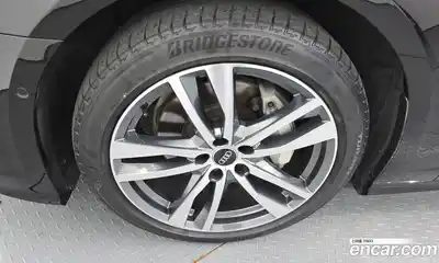 Audi A6 2023 2.0 Автомат в Москве № 162899, миниатюра 5