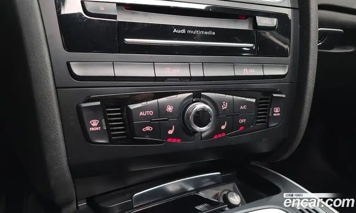 Audi A4 2014 2.0 Автомат в Москве № 163523, фото 17