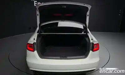 Audi A4 2014 2.0 Автомат в Москве № 163523, миниатюра 6