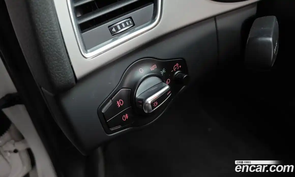 Audi A4 2014 2.0 Автомат в Москве № 163523, фото 7