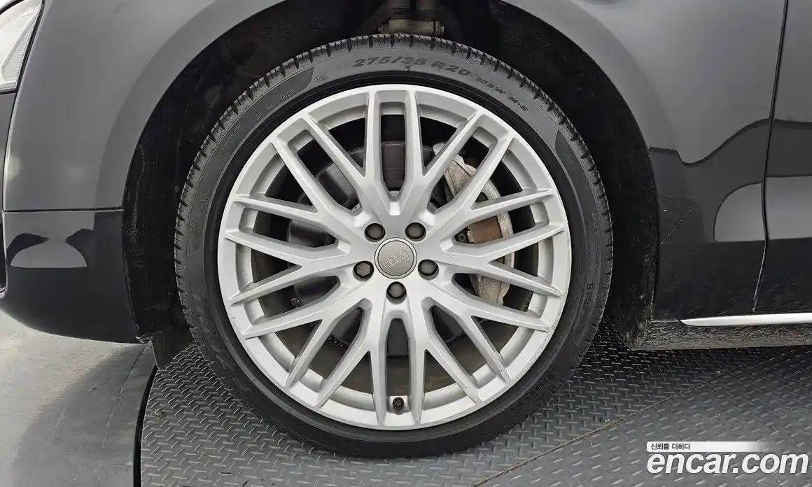 Audi A8 2015 4.0 Автомат в Москве № 163847, фото 17