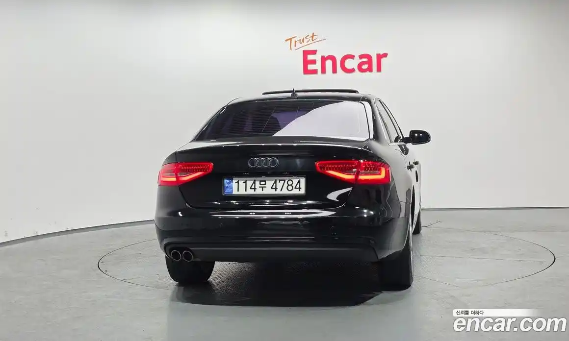 Audi A4 2015 2.0 Автомат в Москве № 163886, фото 1