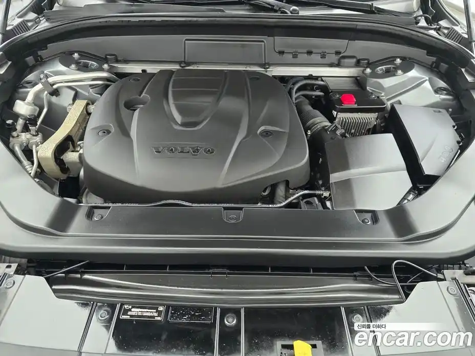 Volvo XC60 2019 2.0 Автомат в Москве № 164826, фото 6