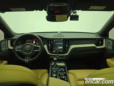 Volvo XC60 2019 2.0 Автомат в Москве № 164826, миниатюра 7