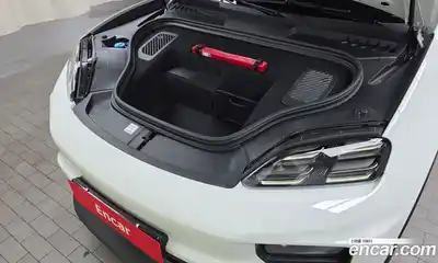 Porsche Macan 2025 0.2 Автомат в Москве № 164894, миниатюра 11