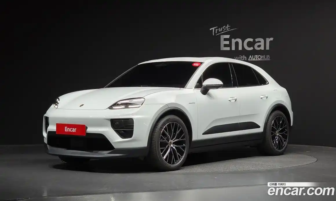 Porsche Macan 2025 0.2 Автомат в Москве № 164894, фото 18