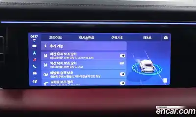 Porsche Macan 2025 0.2 Автомат в Москве № 164894, миниатюра 2