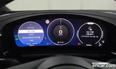 Porsche Macan 2025 0.2 Автомат в Москве № 164894, миниатюра 6