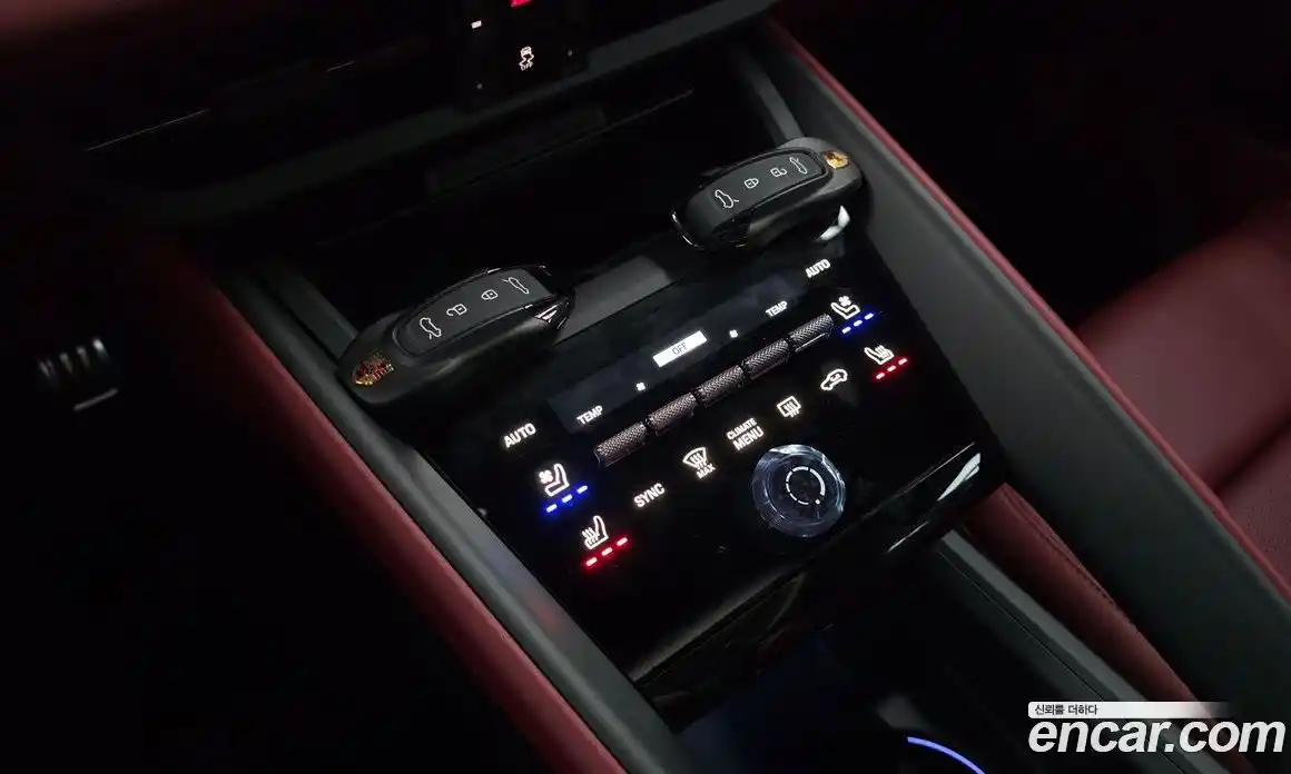 Porsche Macan 2025 0.2 Автомат в Москве № 164894, фото 9