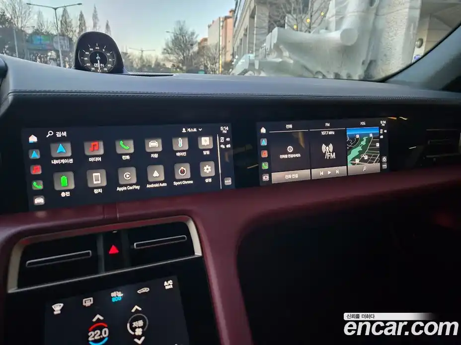 Porsche Taycan 2021 0.1 Автомат в Москве № 165384, фото 11