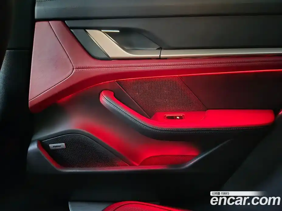 Porsche Taycan 2021 0.1 Автомат в Москве № 165384, фото 15