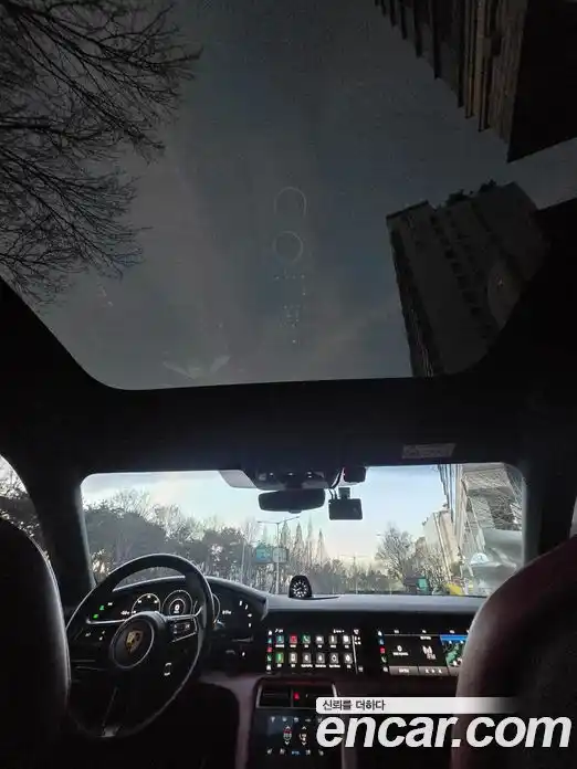 Porsche Taycan 2021 0.1 Автомат в Москве № 165384, фото 20