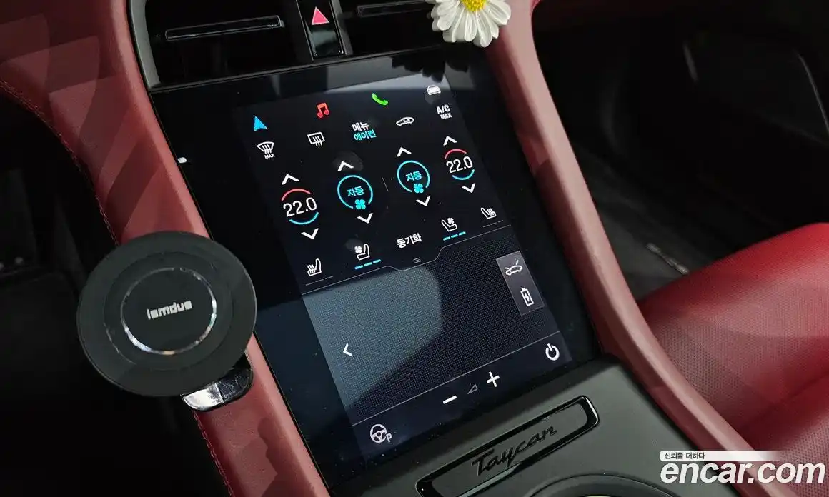 Porsche Taycan 2021 0.1 Автомат в Москве № 165436, фото 6