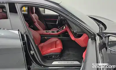 Porsche Taycan 2021 0.1 Автомат в Москве № 165436, миниатюра 9