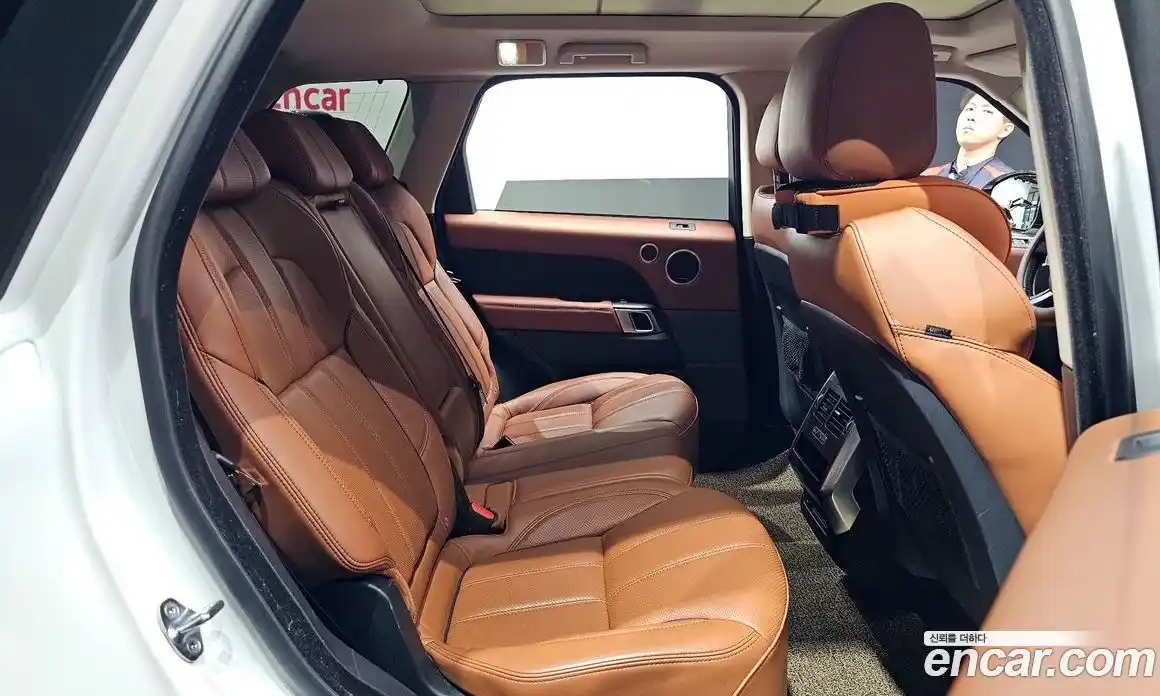 Land Rover Range-Rover Sport 2016 3.0 Автомат в Москве № 166628, фото 11