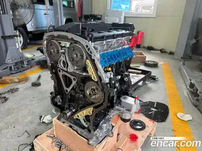 Land Rover Defender 2010 2.4 Механическая в Москве № 166719, миниатюра 6