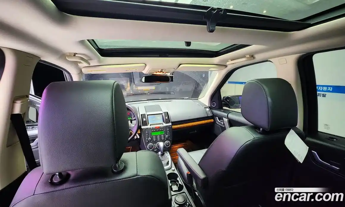 Land Rover Freelander 2010 2.2 Автомат в Москве № 166789, фото 19