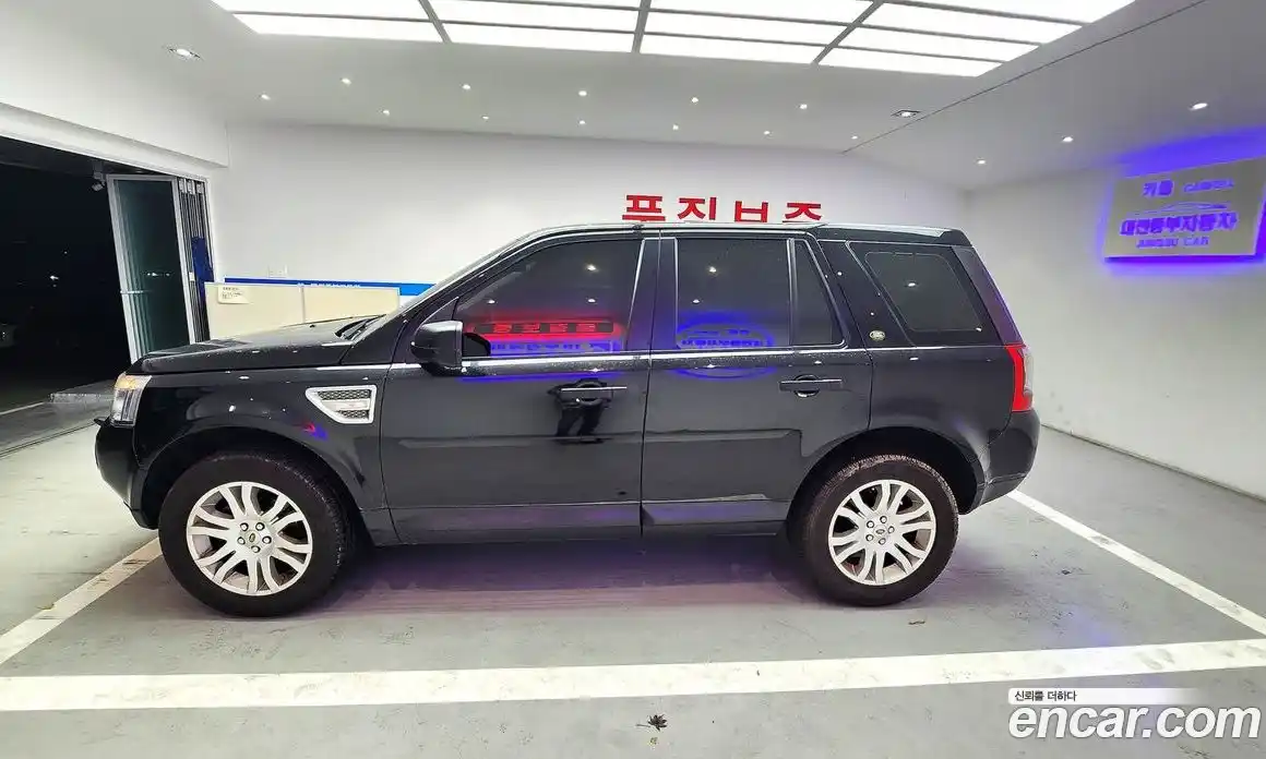 Land Rover Freelander 2010 2.2 Автомат в Москве № 166789, фото 3