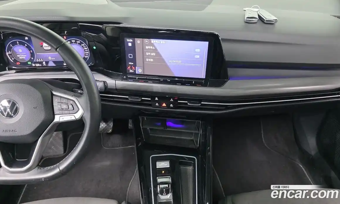 Volkswagen Golf 2023 2.0 Автомат в Москве № 168892, фото 15