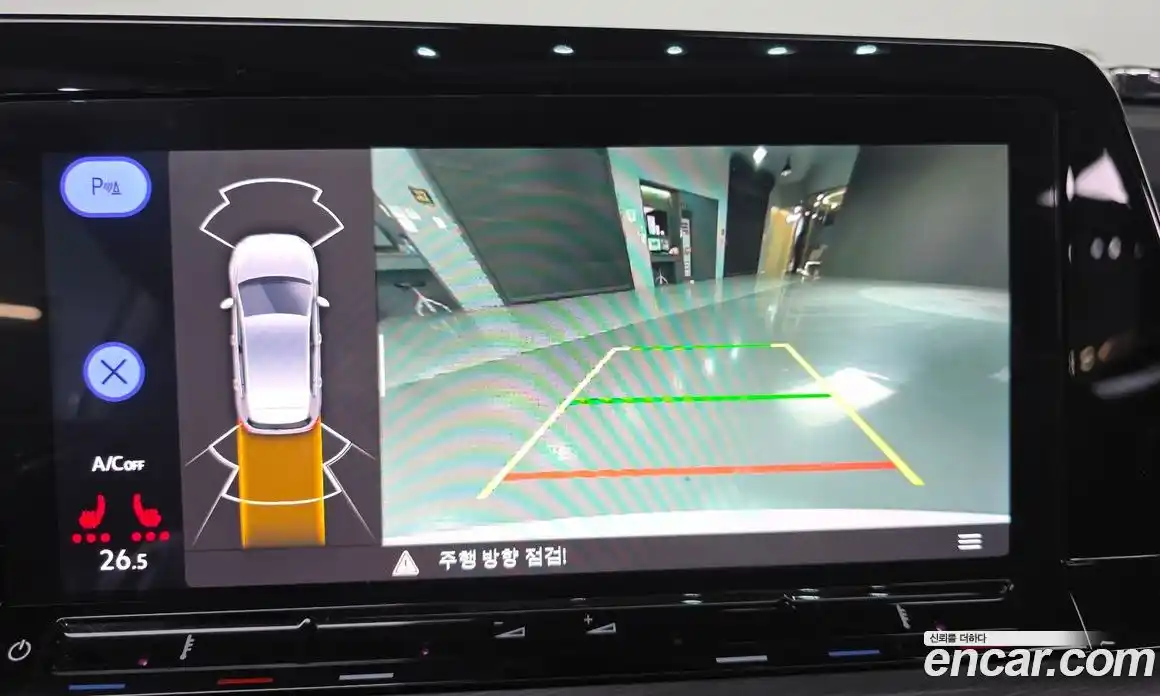 Volkswagen Golf 2023 2.0 Автомат в Москве № 168892, фото 16