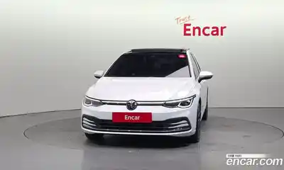 Volkswagen Golf 2023 2.0 Автомат в Москве № 168892, миниатюра 3