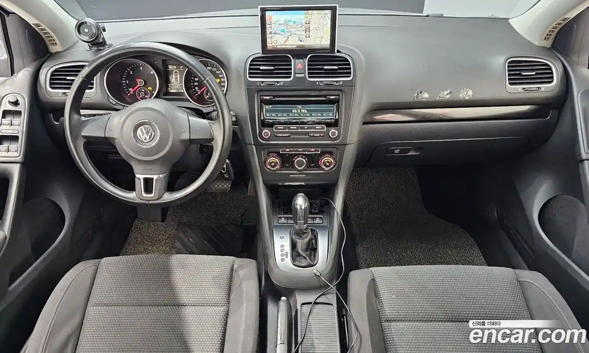 Volkswagen Golf 2013 1.6 Автомат в Москве № 169109, фото 9