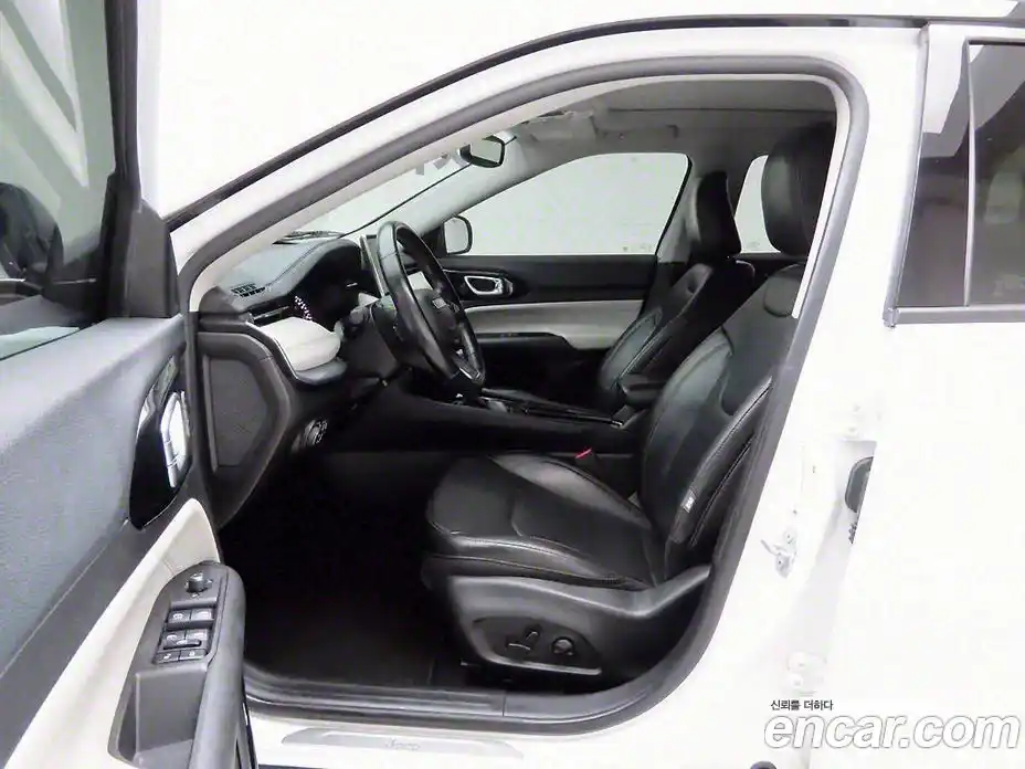 Jeep Compass 2022 2.4 Автомат в Москве № 170005, фото 12