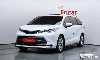 Toyota Sienna, 2023