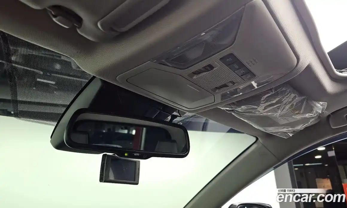 Toyota RAV4 2020 2.5 Автомат в Москве № 170307, фото 15