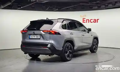 Toyota RAV4 2020 2.5 Автомат в Москве № 170307, миниатюра 10