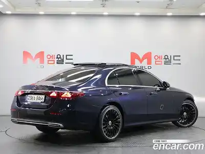 Mercedes-Benz E-Class 2024 2.0 Автомат в Москве № 174683, миниатюра 4