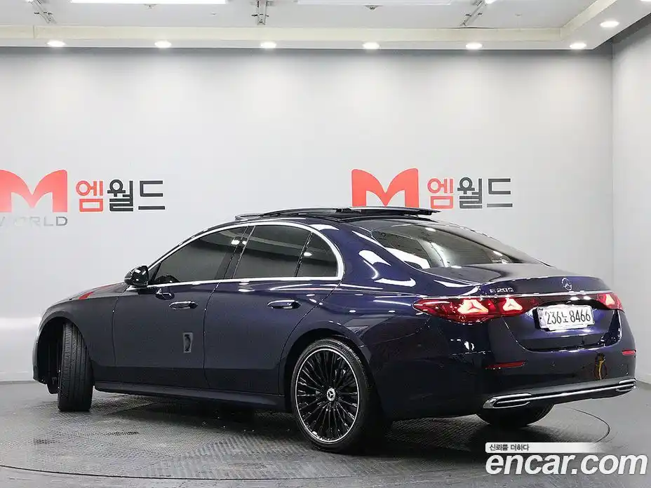 Mercedes-Benz E-Class 2024 2.0 Автомат в Москве № 174683, фото 5