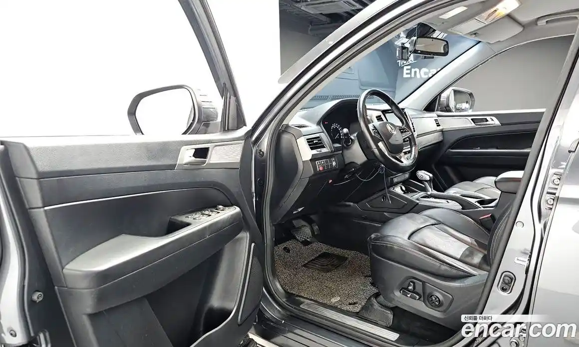 SsangYong Rexton 2019 2.2 Автомат в Москве № 1771, фото 14