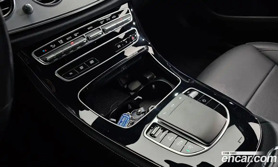 Mercedes-Benz E-Class 2021 2.0 Автомат в Москве № 177846, фото 19