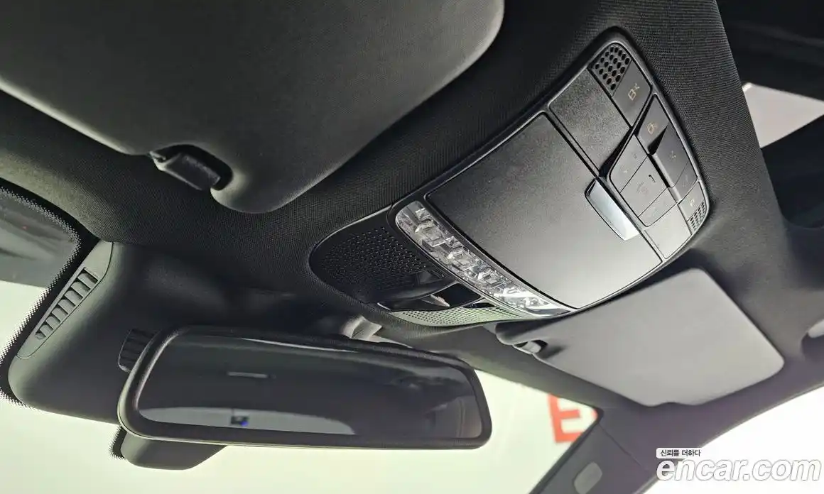 Mercedes-Benz GLC-Class 2018 2.1 Автомат в Москве № 178006, фото 17