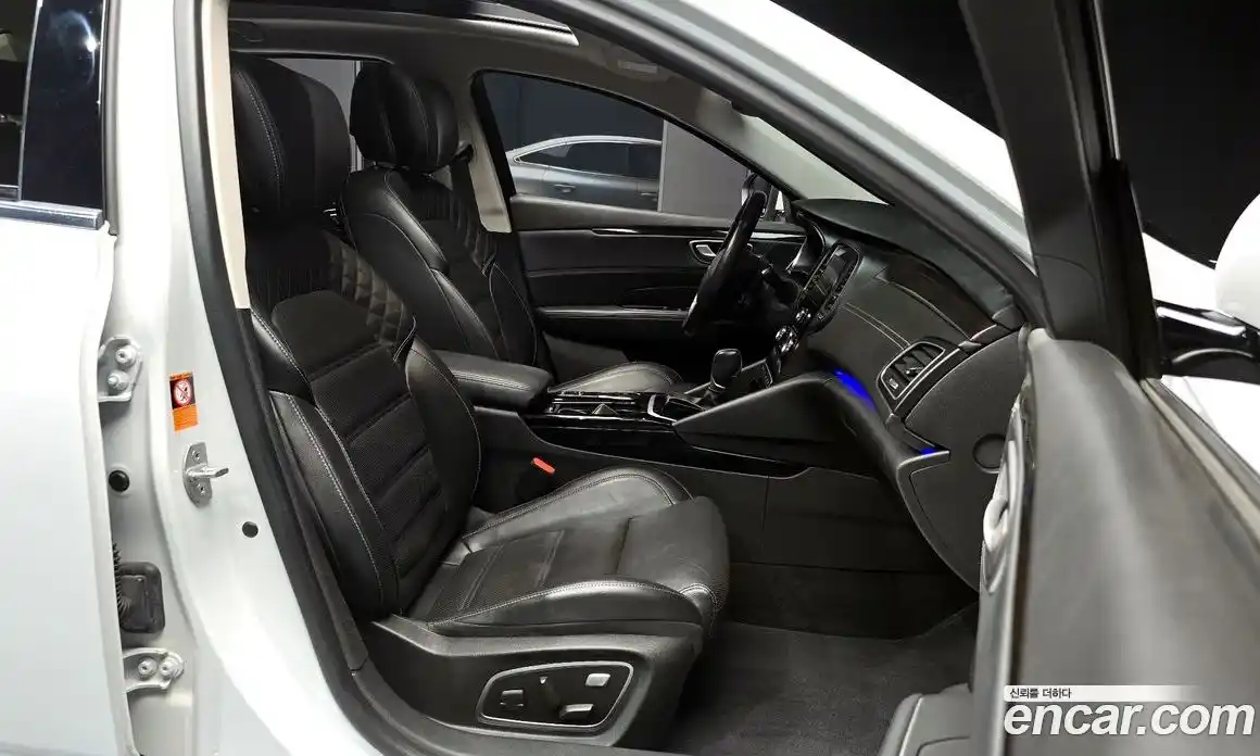 Renault SM6 2019 2.0 Автомат в Москве № 180860, фото 13