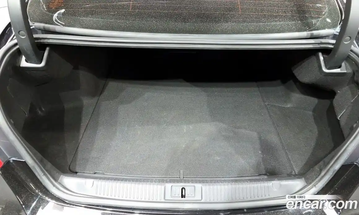 Renault SM7 2018 2.0 Автомат в Москве № 183993, фото 3