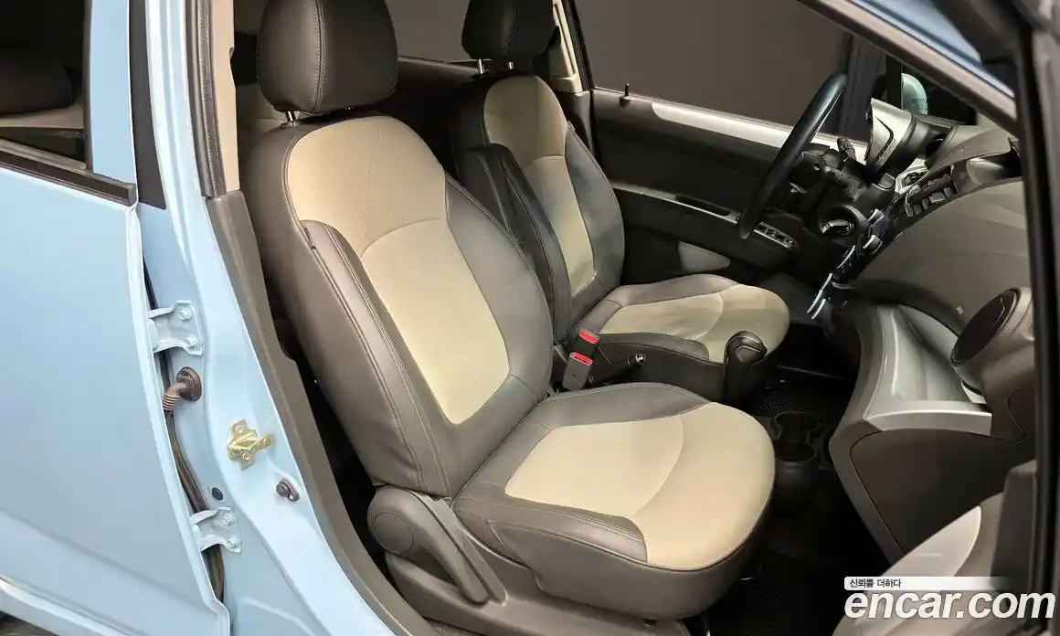 Chevrolet Spark 2014 1.0 Автомат в Москве № 18649, фото 17