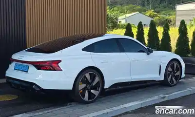 Audi e-tron GT 2023 Автомат в Москве № 189257, миниатюра 11