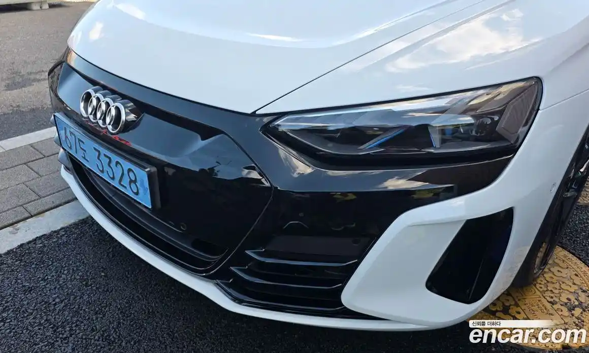 Audi e-tron GT 2023 Автомат в Москве № 189257, фото 14