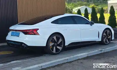 Audi e-tron GT 2023 Автомат в Москве № 189257, миниатюра 2