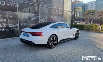 Audi e-tron GT 2023 Автомат в Москве № 189257, миниатюра 7