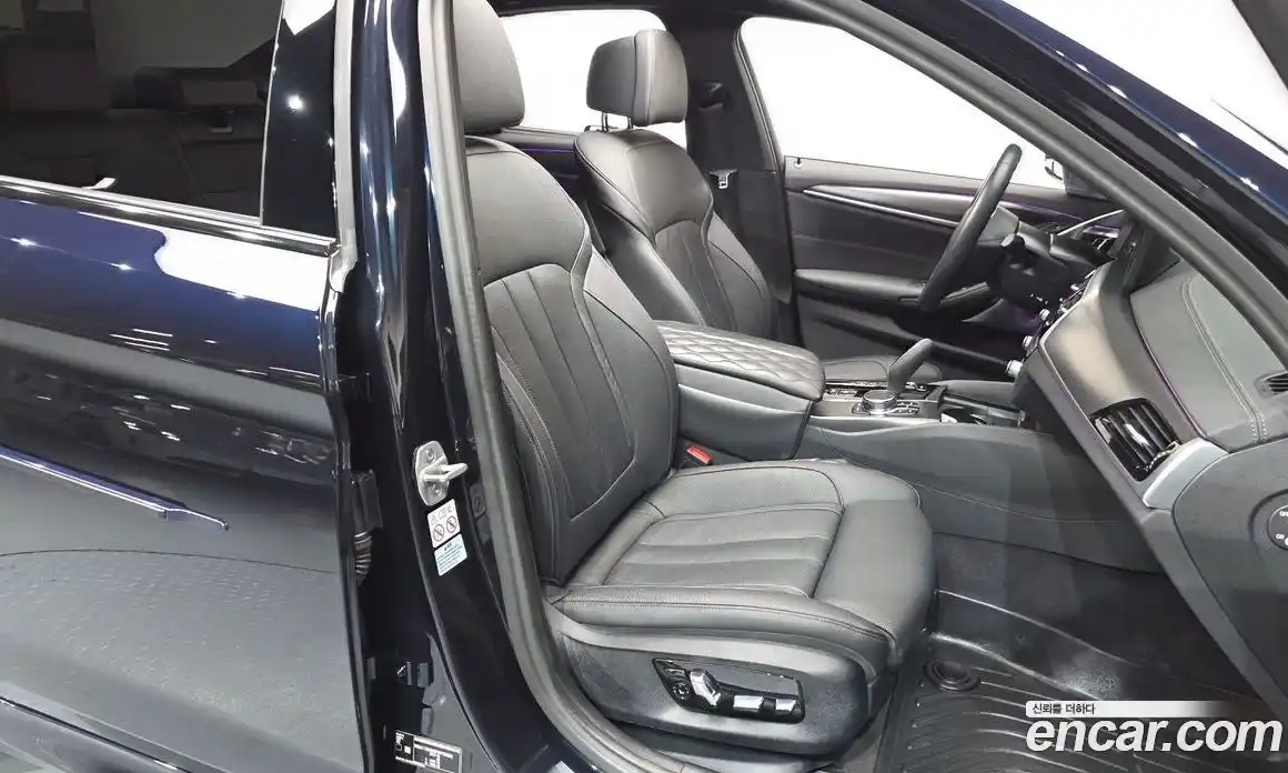 BMW 5-Series 2023 2.0 Автомат в Москве № 189334, фото 19