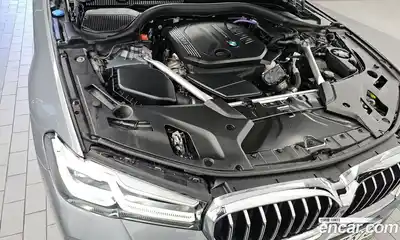 BMW 5-Series 2023 2.0 Автомат в Москве № 189827, миниатюра 10