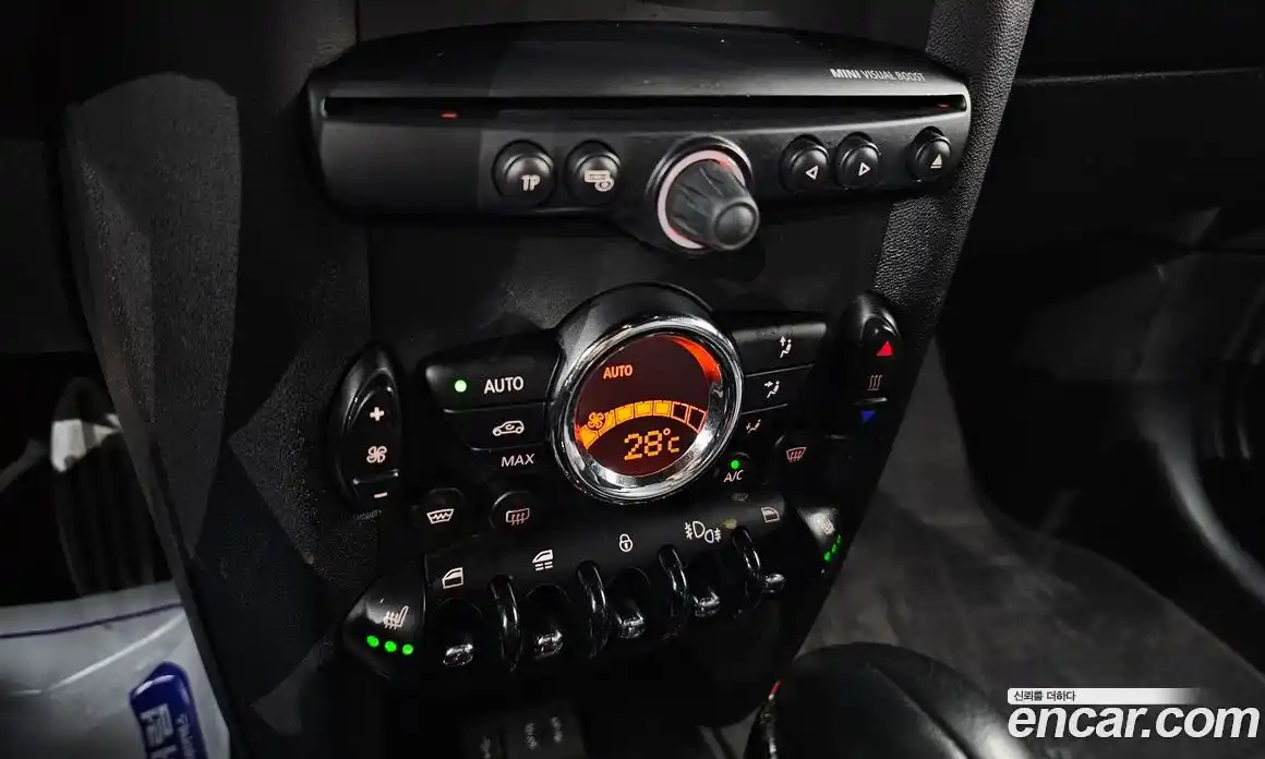 Mini Cooper Convertible 2015 1.6 Автомат в Москве № 190246, фото 20