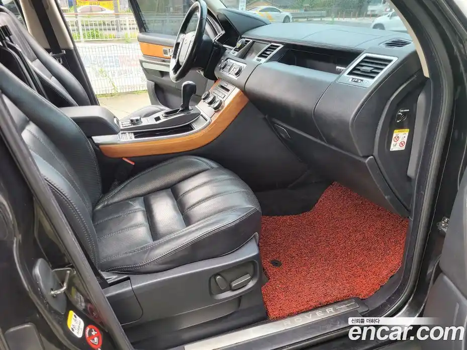 Land Rover Range-Rover Sport 2010 3.0 Автомат в Москве № 190582, фото 11