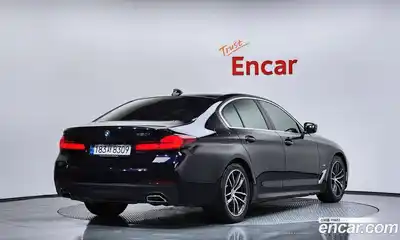 BMW 5-Series 2022 2.0 Автомат в Москве № 191341, миниатюра 2