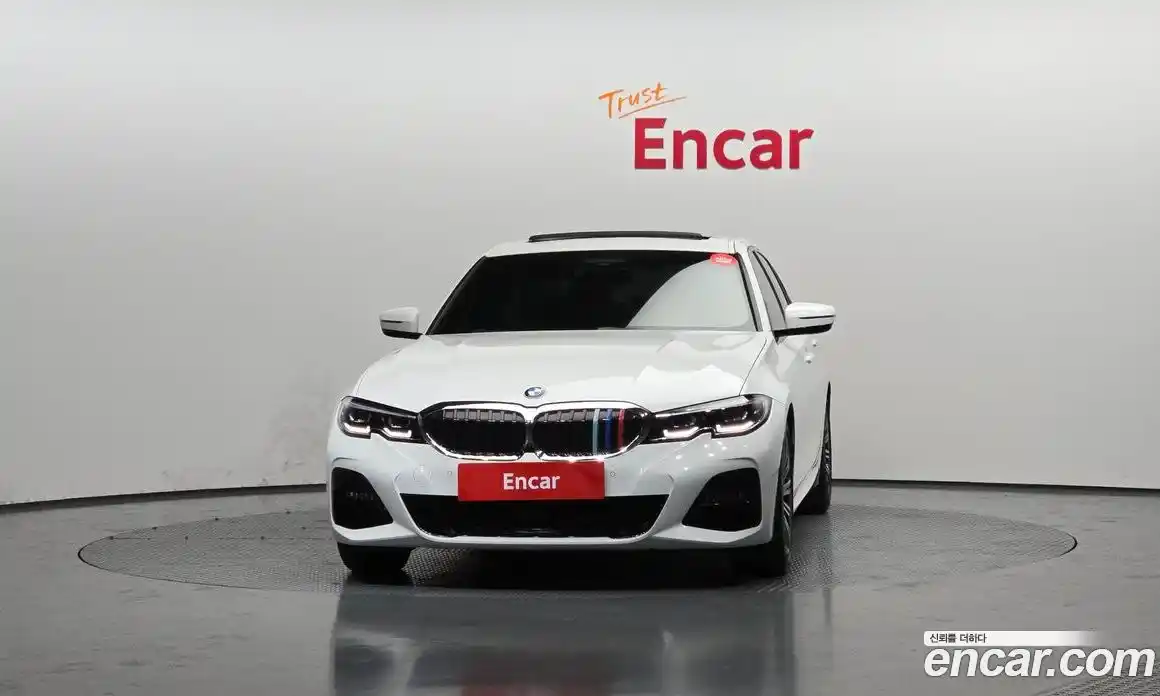 BMW 3-Series 2021 2.0 Автомат в Москве № 191458, фото 3