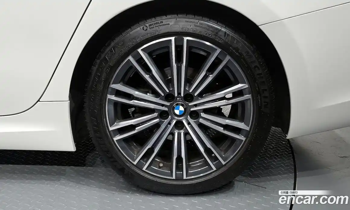 BMW 3-Series 2021 2.0 Автомат в Москве № 191458, фото 5