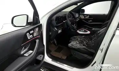 Mercedes-Benz GLE-Class 2023 2.9 Автомат в Москве № 193798, миниатюра 3